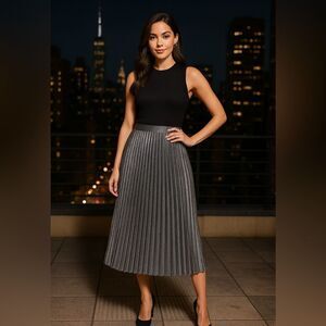 Sugarhill Brighton gunmetal metallic permanent pleated NWT SZ 8